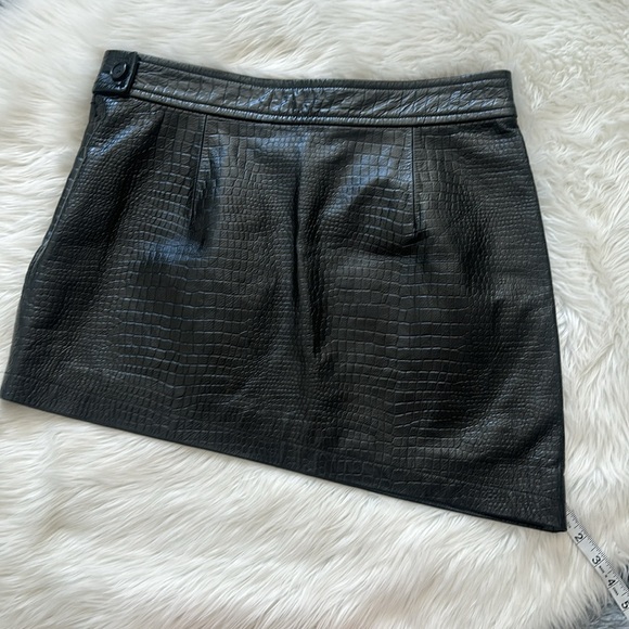 Helmut Lang Croc Mini Skirt Size 12 NWT - Picture 6 of 10